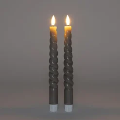 Anna Collection LED swirl dinerkaarsen - 2x st - taupe grijs - 23 cm