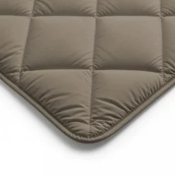 Dekbed zonder Overtrek Diamond 200x200 – Incl. Kussenslopen – Wasbaar – Taupe