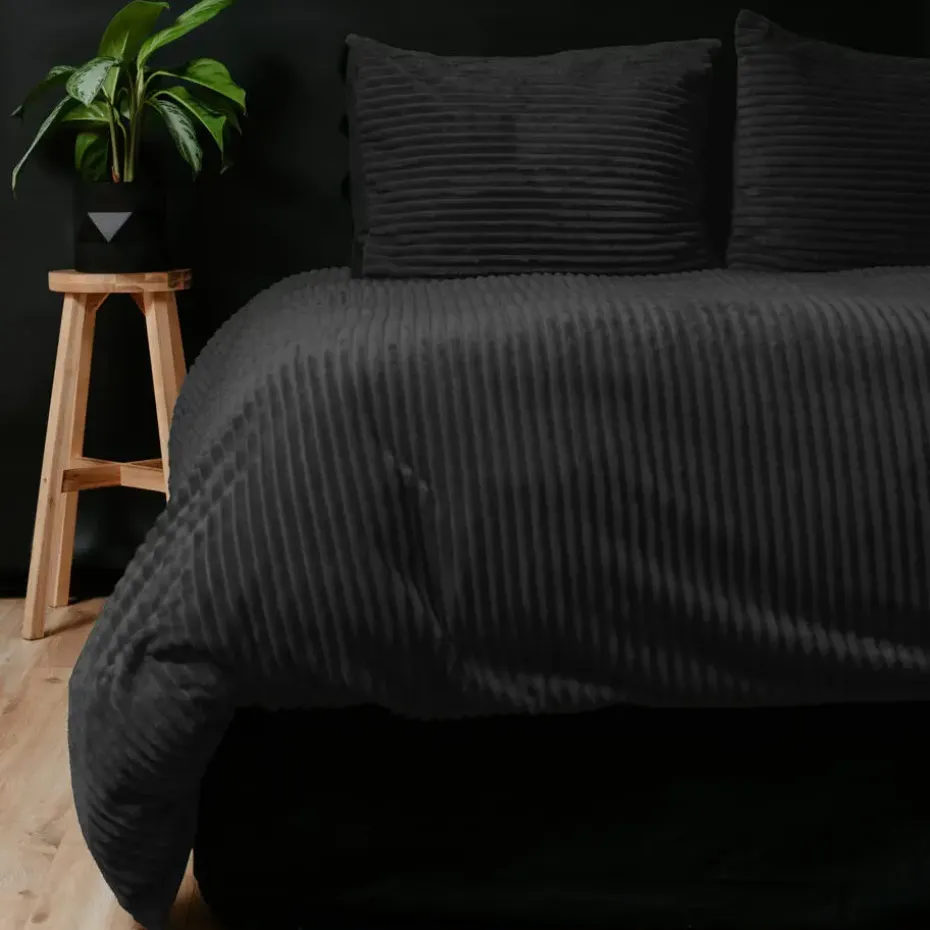 Dekbedovertrek Teddy Rib 200x220 – Fluweelzacht & Knus Design - Zwart
