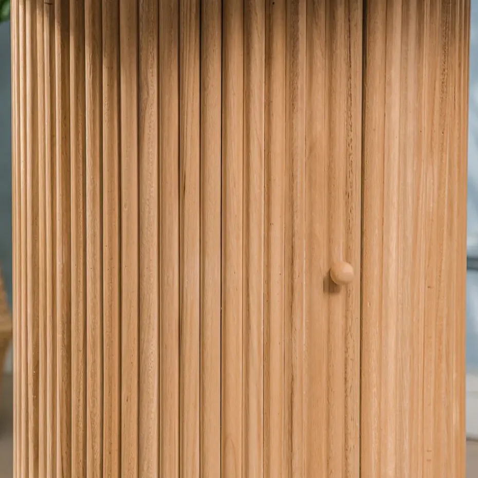 Eettafel voor 4 personen van massief grenen D90