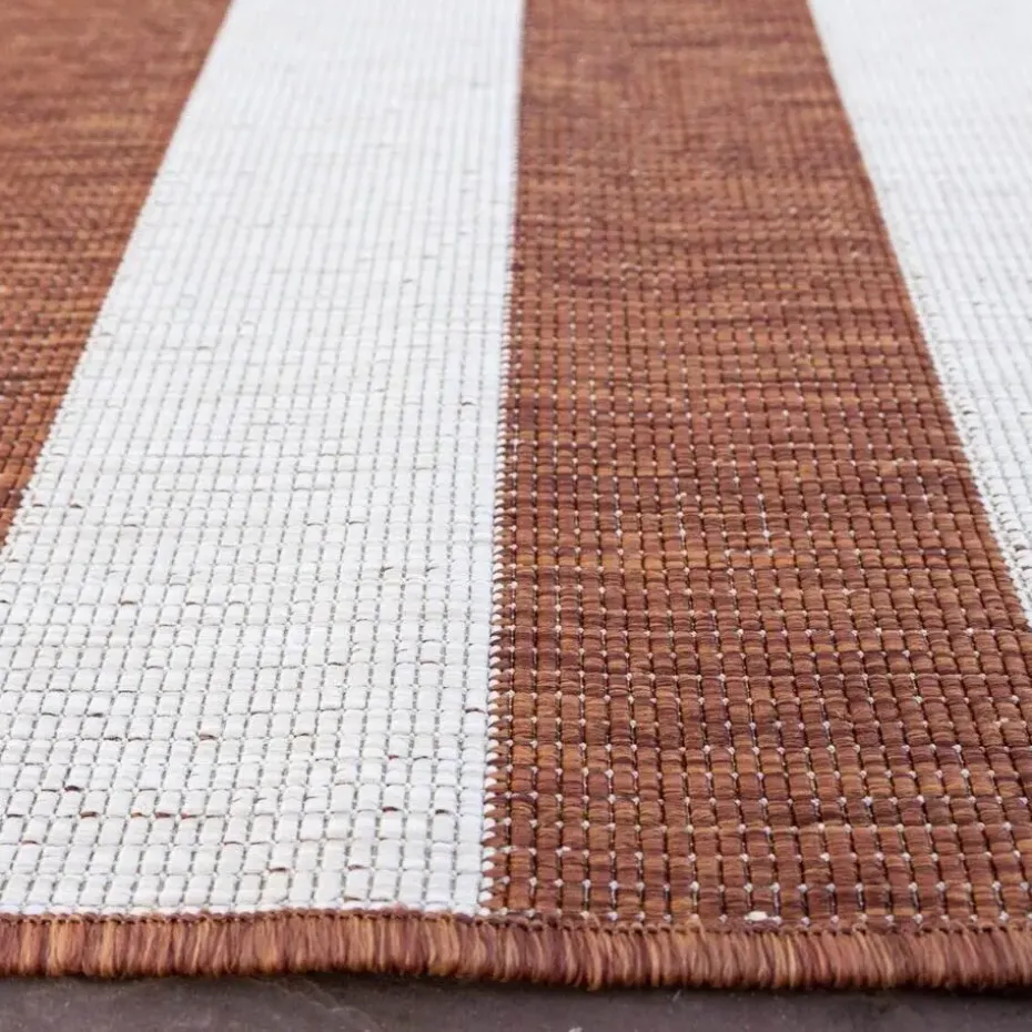 Interieur05 Buitenkleed Stripes roest/wit dubbelzijdig - 290 x 200 cm