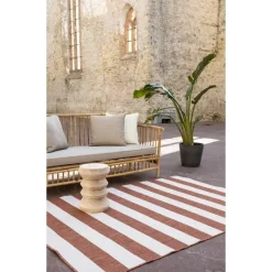 Interieur05 Buitenkleed Stripes roest/wit dubbelzijdig - 340 x 240 cm