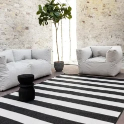Interieur05 Buitenkleed Stripes zwart/wit dubbelzijdig - 230 x 160 cm
