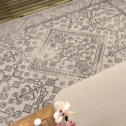 Interieur05 buitenkleed zwart/wit Nova - 340 x 240 cm