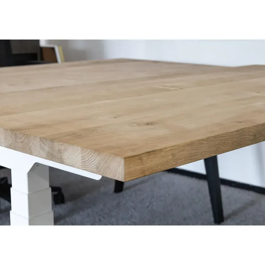 MRC Zit-sta bureau massief eiken blad 180x90 zwart frame NEN-EN 527