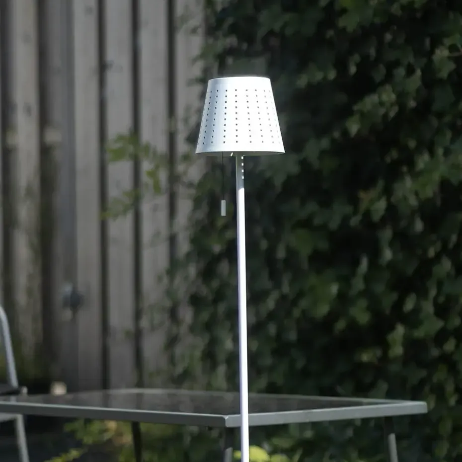 Qazqa staande buitenlampen ferre wit geïntegreerde led