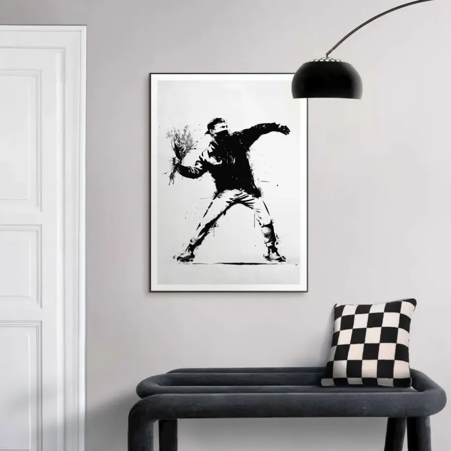 Schilderij Flower Thrower - 70 x 50cm - Zwart-Wit