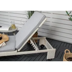 Svea - Yuri ligbed - wicker - wit/grijs