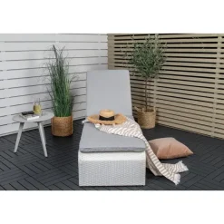 Svea - Yuri ligbed - wicker - wit/grijs